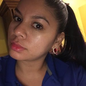 Meet your Posher, Karla